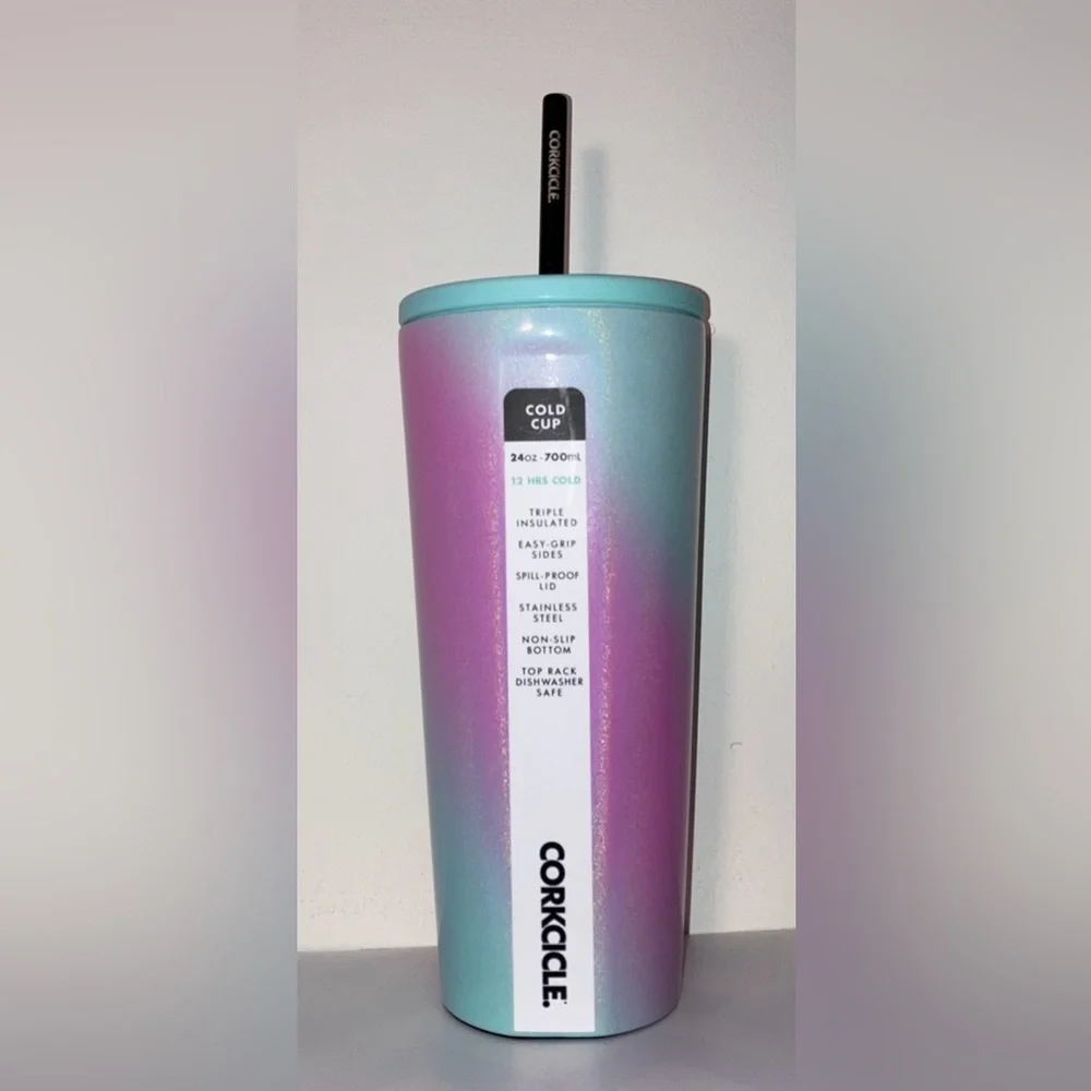 NEW Sparkly unicorn wonderland Corkcicle 700 ml cup with straw, pink, blue - Picture 2 of 3